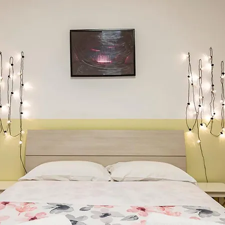 Lovely Collatina By Rentbeat Apartment *